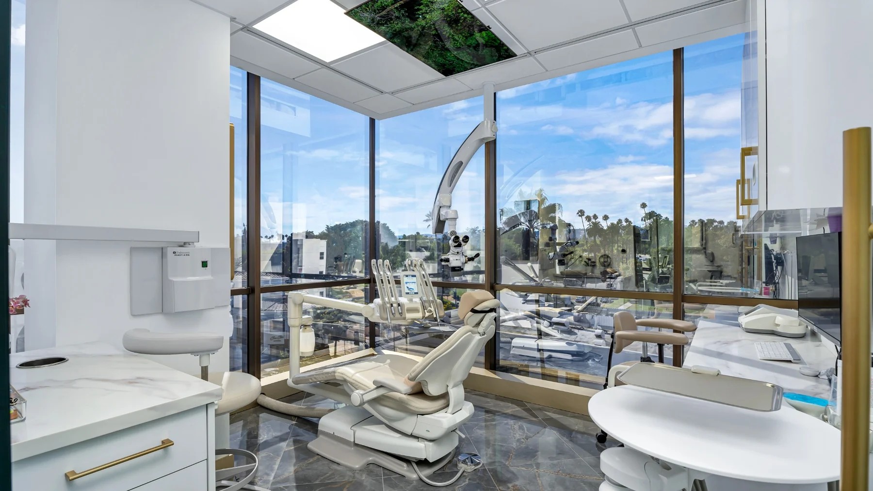 Modern treatment room at Enzo Dentistry